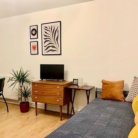 London Apartment Finsbury Park Zone 2 - 10 Minutes To Central Londres Extérieur photo